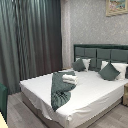 באקו Eleon Hotel מראה חיצוני תמונה
