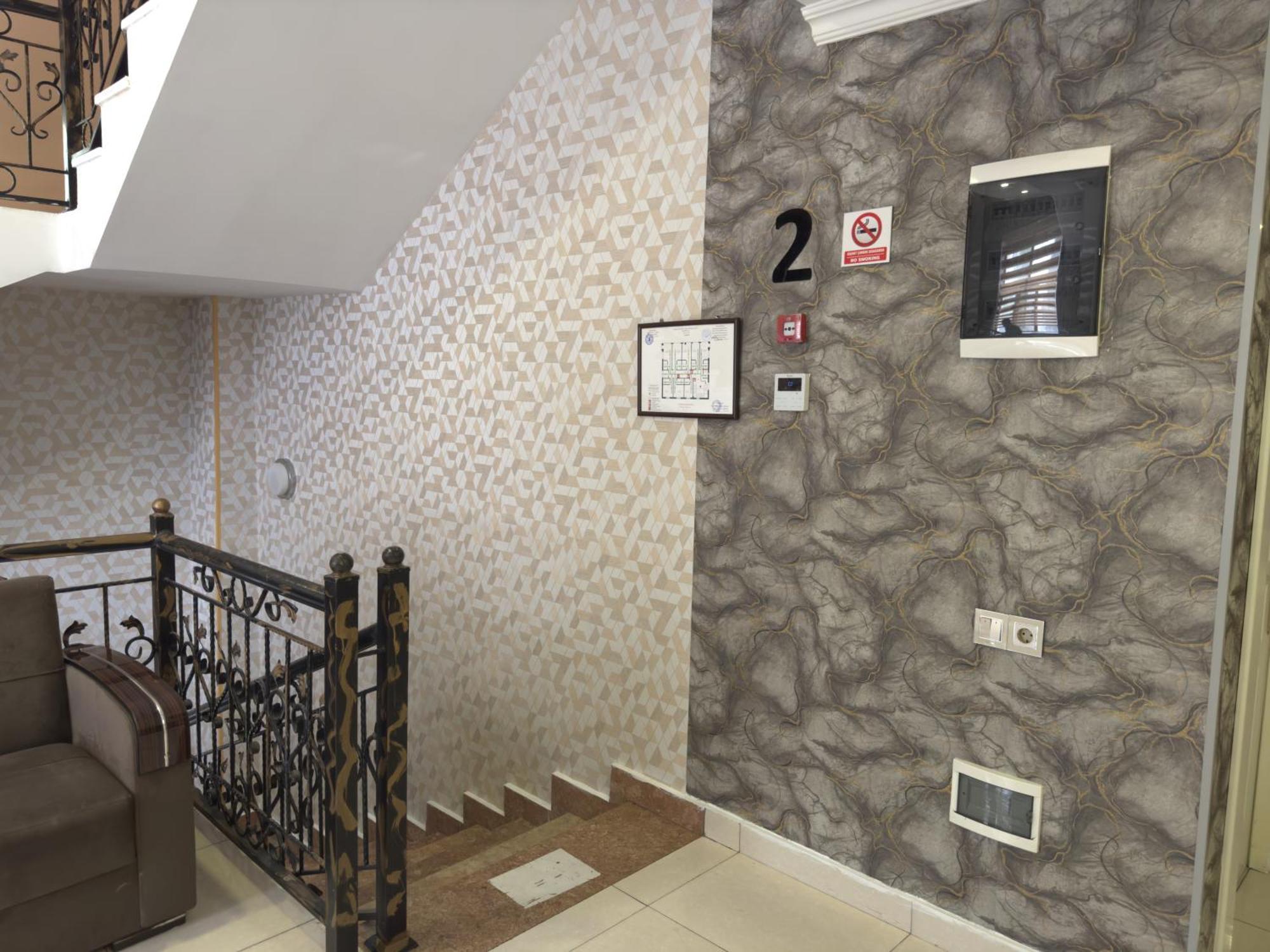 באקו Eleon Hotel מראה חיצוני תמונה